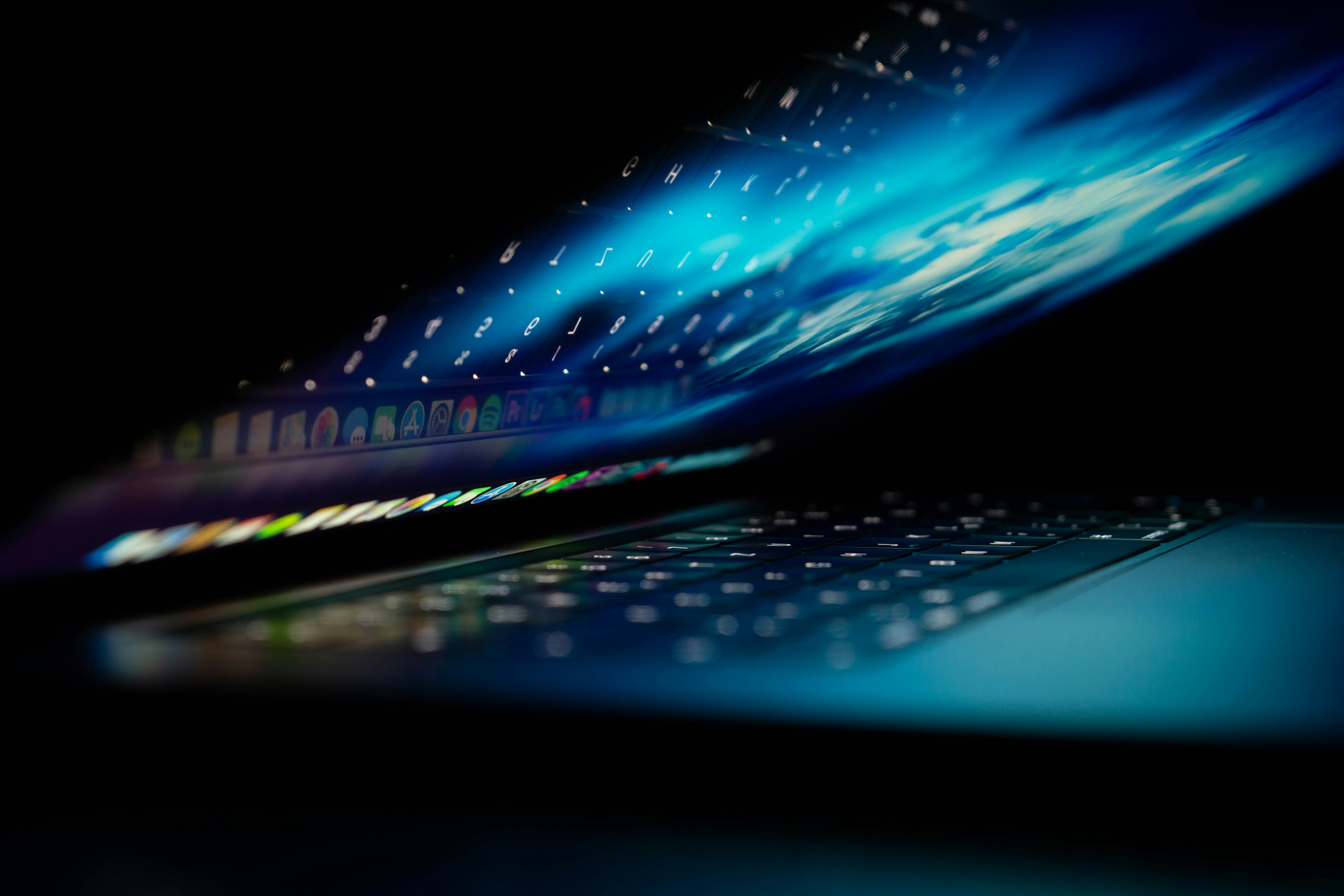 Editing columns of DriveItems in Sharepoint through Graph API